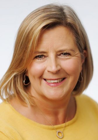 Sarah Warrington - Accredited Counsellor Sarah Warrington - Accredited Counsellor