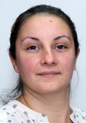 Estineh Roberson - Registered Counsellor Estineh Roberson - Registered Counsellor