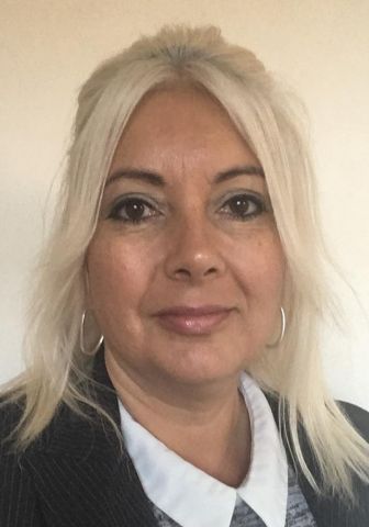 Yvette White - Registered Counsellor Yvette White - Registered Counsellor