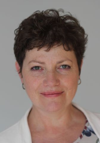 Flora Winchester - Registered Psychotherapist Flora Winchester - Registered Psychotherapist