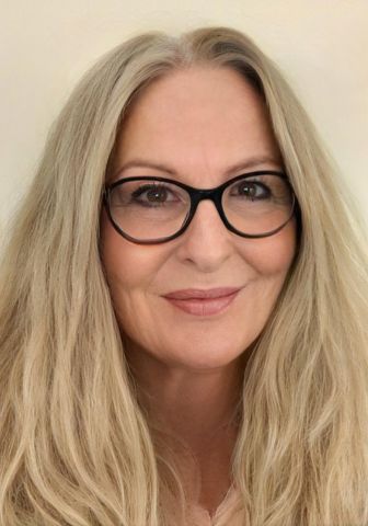 Natalie Hughes - Accredited Counsellor Natalie Hughes - Accredited Counsellor